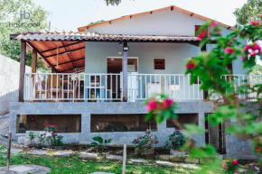 Casa completa com quintal a 500m da praia | MAAL02